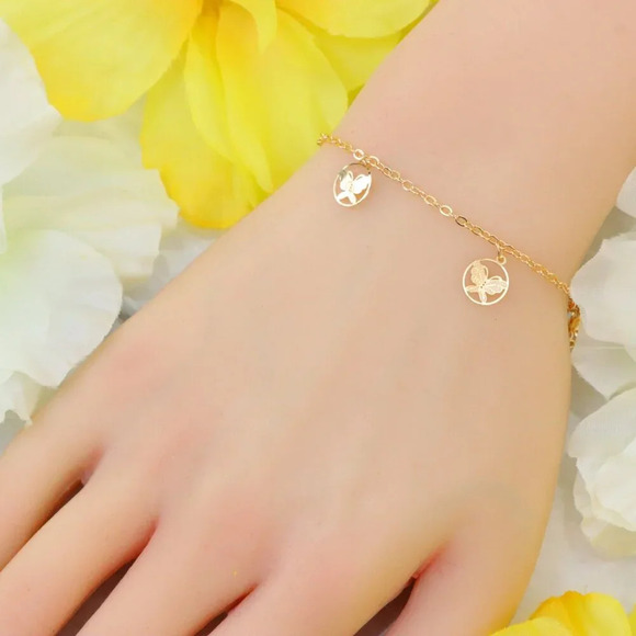 "Minimalist Bracelet, Sleek & Modern Design, Women’s Fashion, YC110276-B - Picture 9 of 10